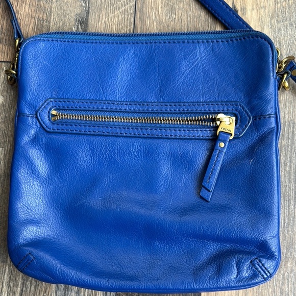 FOSSIL l Marin Leather Blue Crossbody Bag - Picture 2 of 5